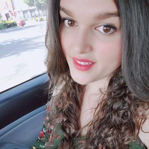 Meet your Posher, Araceli